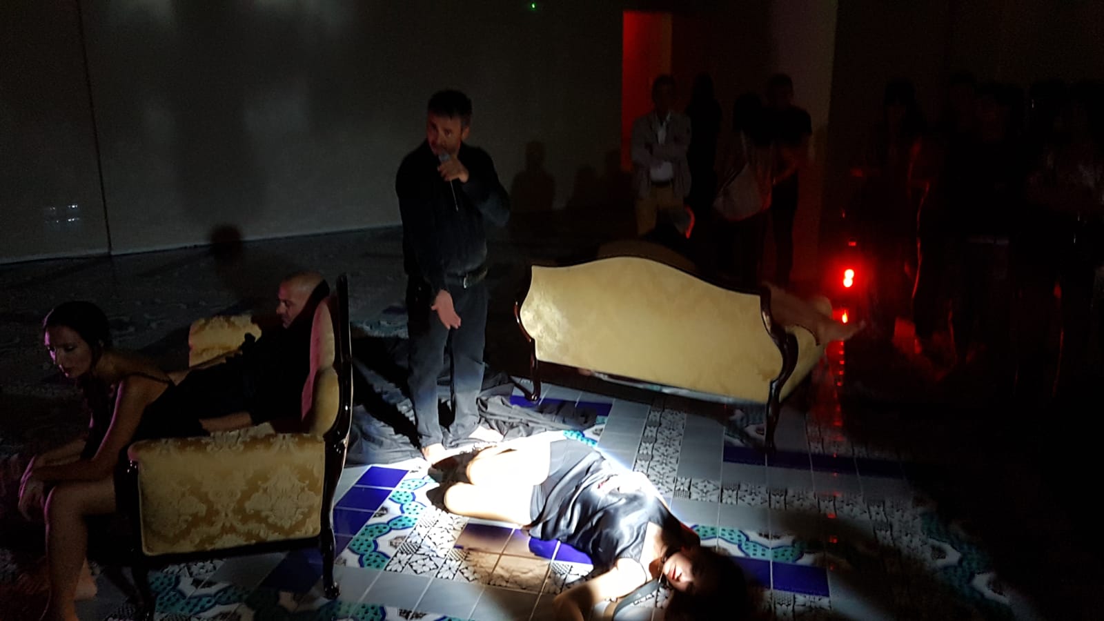 Cava de’ Tirreni: Casa Teatro e l’associazione Frida uniti contro la violenza