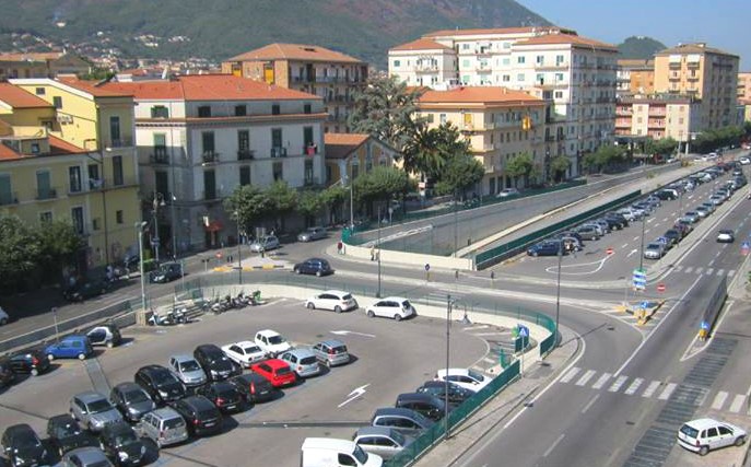 Cava de’ Tirreni: strisce pedonali illuminate per una maggiore sicurezza stradale